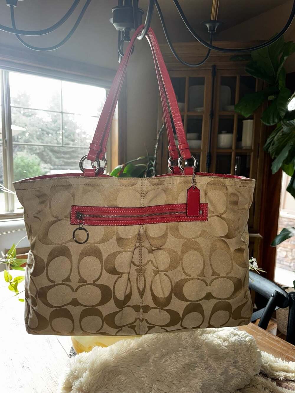 Coach Signature Logo Gabby XL Carryall Shopper Tote Beige Red